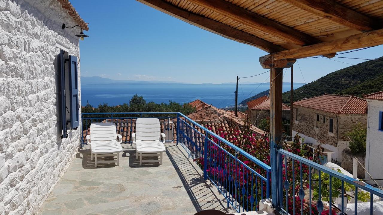 Lovely Traditionnal House With Sea View Tiros Exterior photo