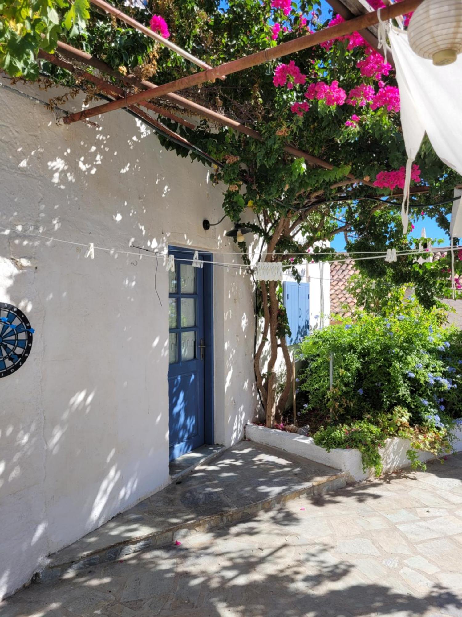 Lovely Traditionnal House With Sea View Tiros Exterior photo