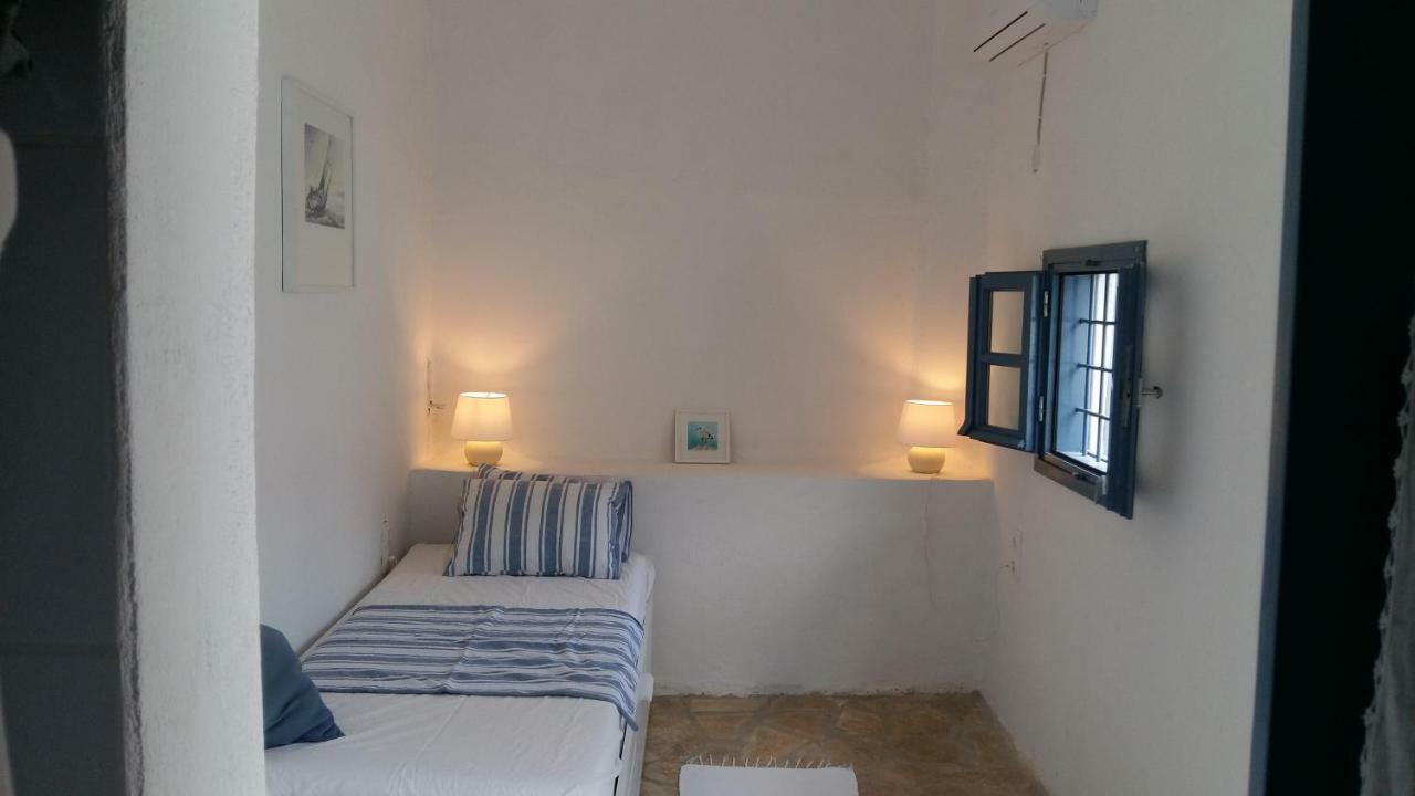 Lovely Traditionnal House With Sea View Tiros Exterior photo